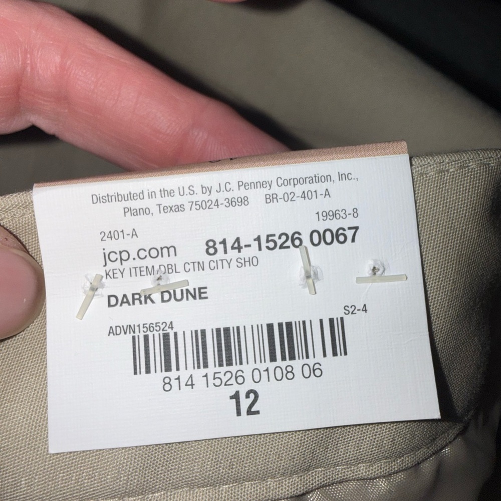 Beige Knee-Length Shorts - Picture 5 of 5